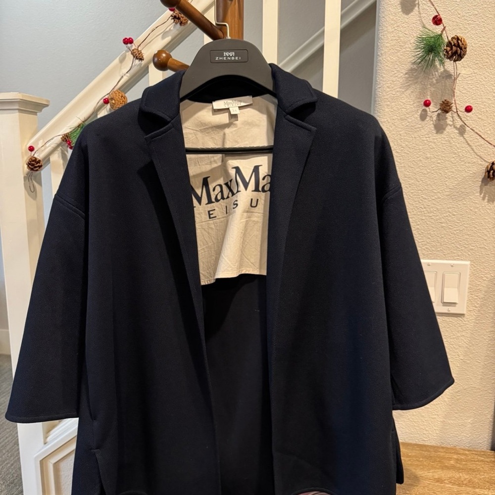 MaxMara Leisure Classic Blazer in Dark Blue